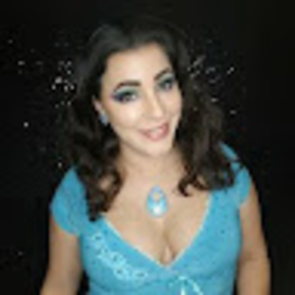 Meet your Posher, Mariana